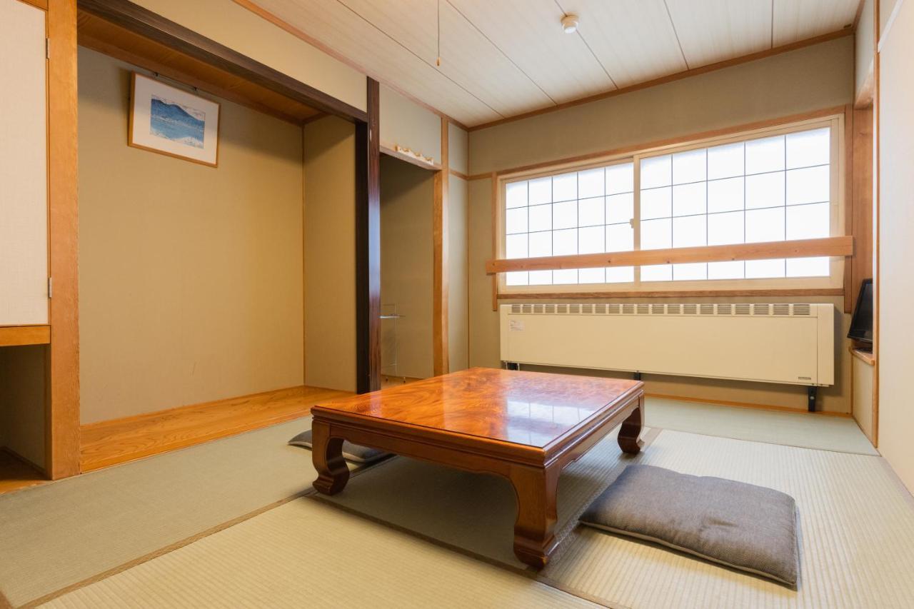 Shiga Kogen Olympic Hotel Яманути Экстерьер фото
