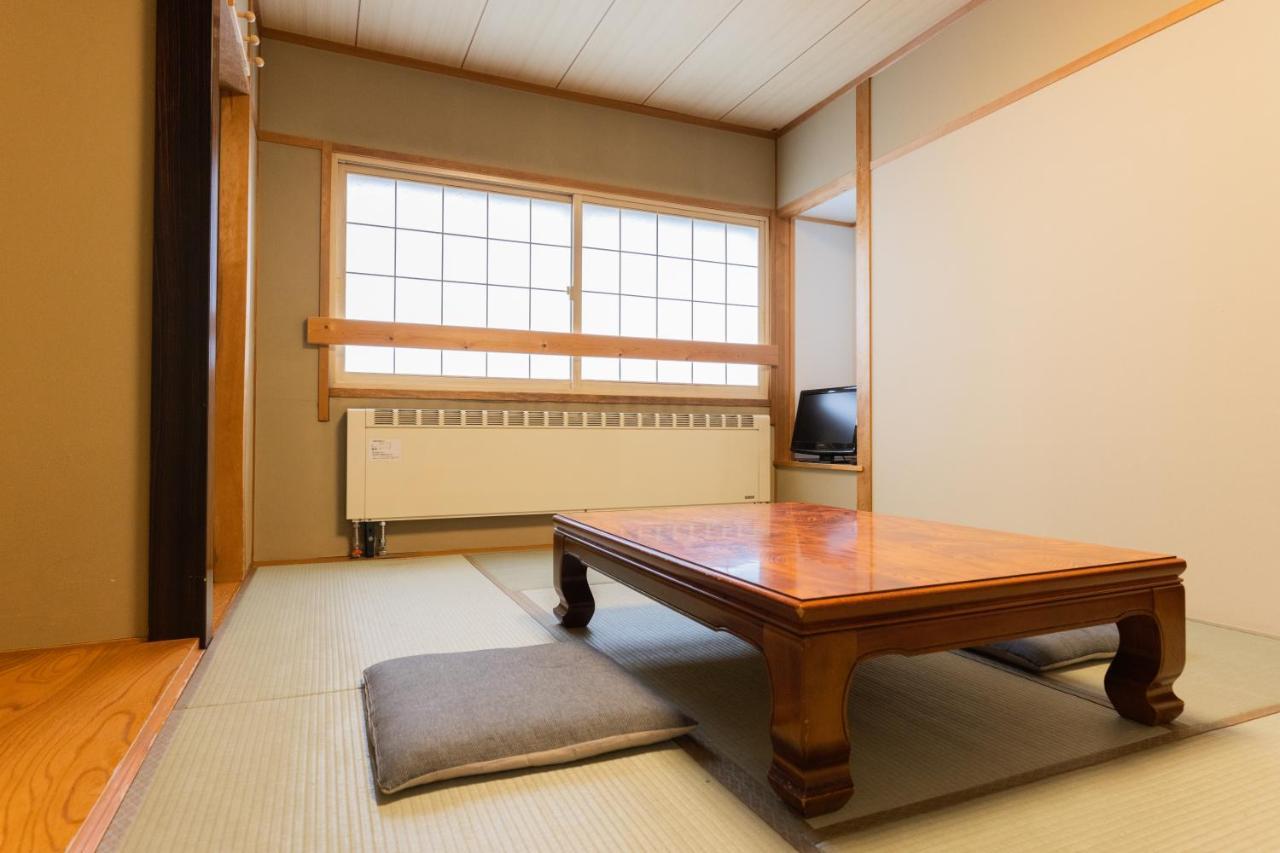Shiga Kogen Olympic Hotel Яманути Экстерьер фото